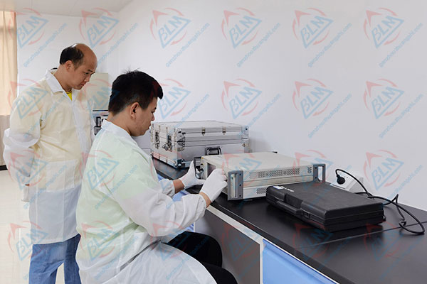 光學成人看片在线观看