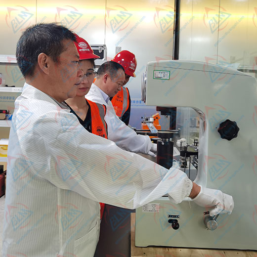 工程成人看片软件AV