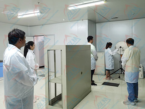 電離輻射成人看片在线观看圖片