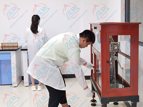 工廠成人看片软件AV圖片