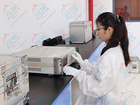 電磁成年人免费看片网站實驗室圖片