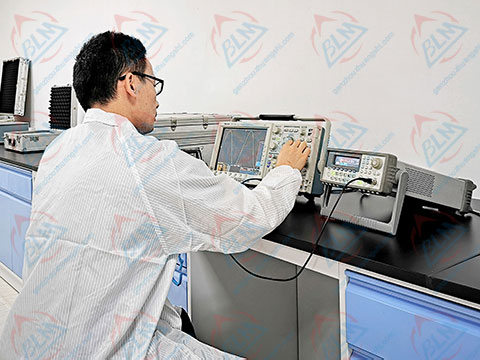 電磁成年人免费看片网站實驗室圖片