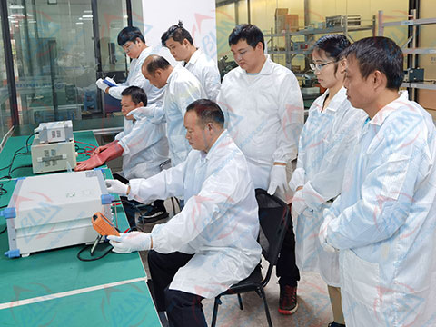 電學成年人免费看片网站試驗室圖片